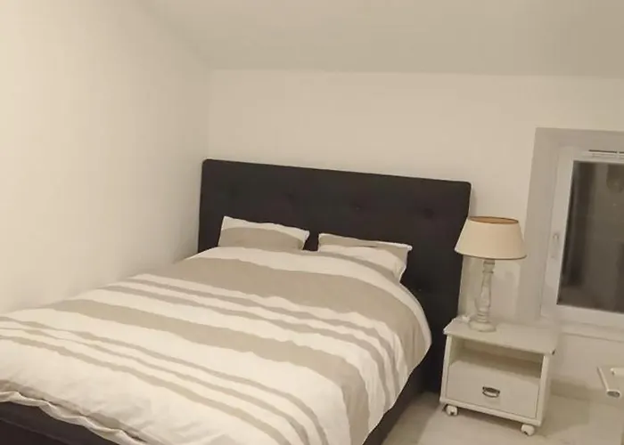 Διαμέρισμα Duplex Dans Quartier Plein De Charme Clisson